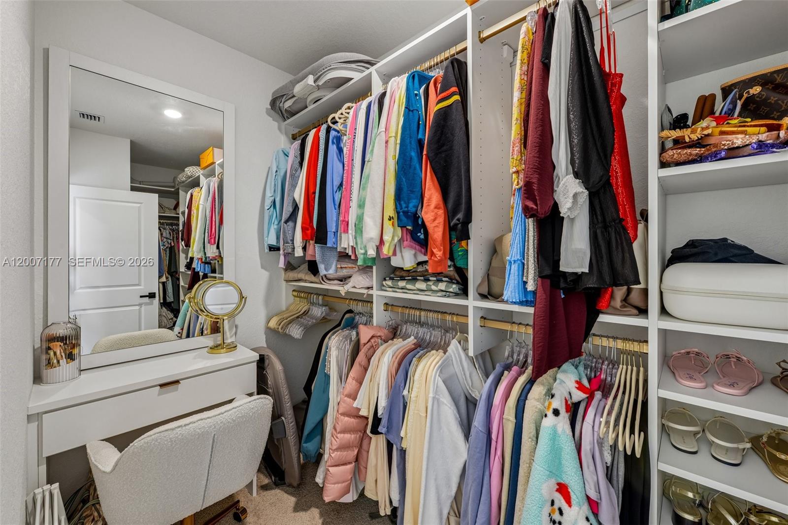 TENNESSEE ESTATES - Residential