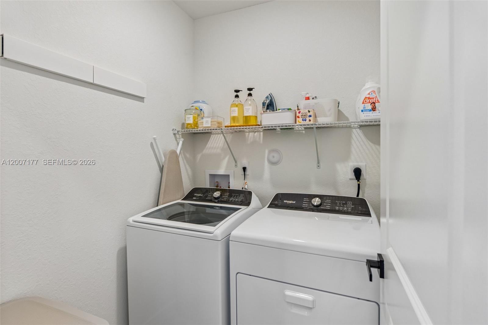 TENNESSEE ESTATES - Residential