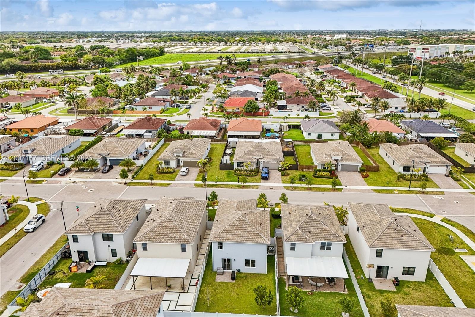 TENNESSEE ESTATES - Residential