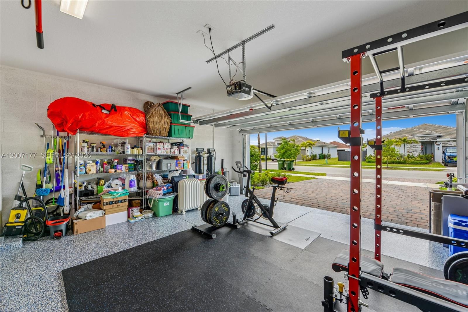 TENNESSEE ESTATES - Residential