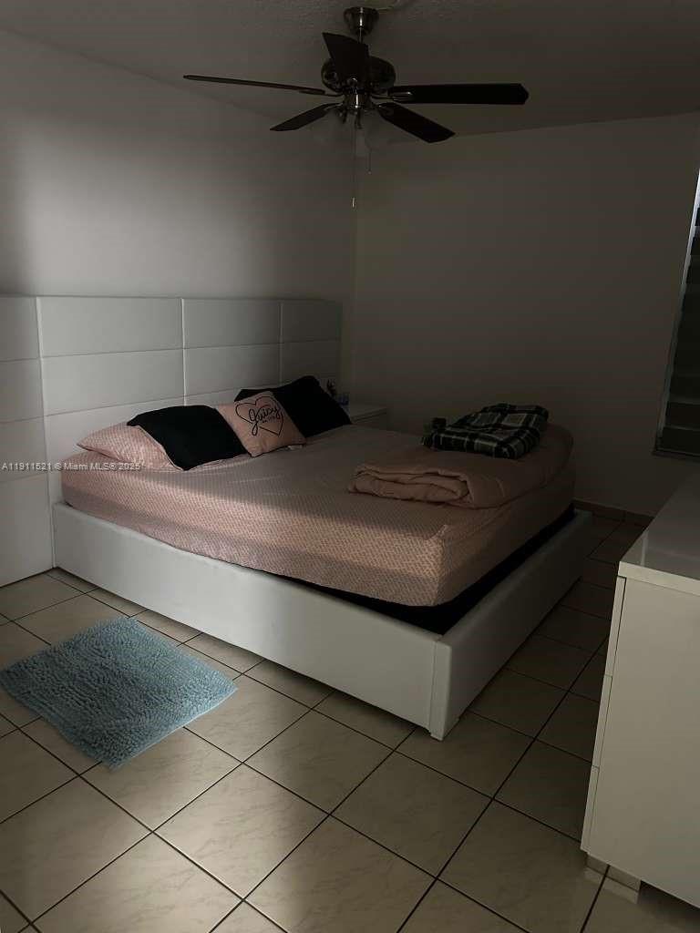 THE GREENS CONDO - Residential