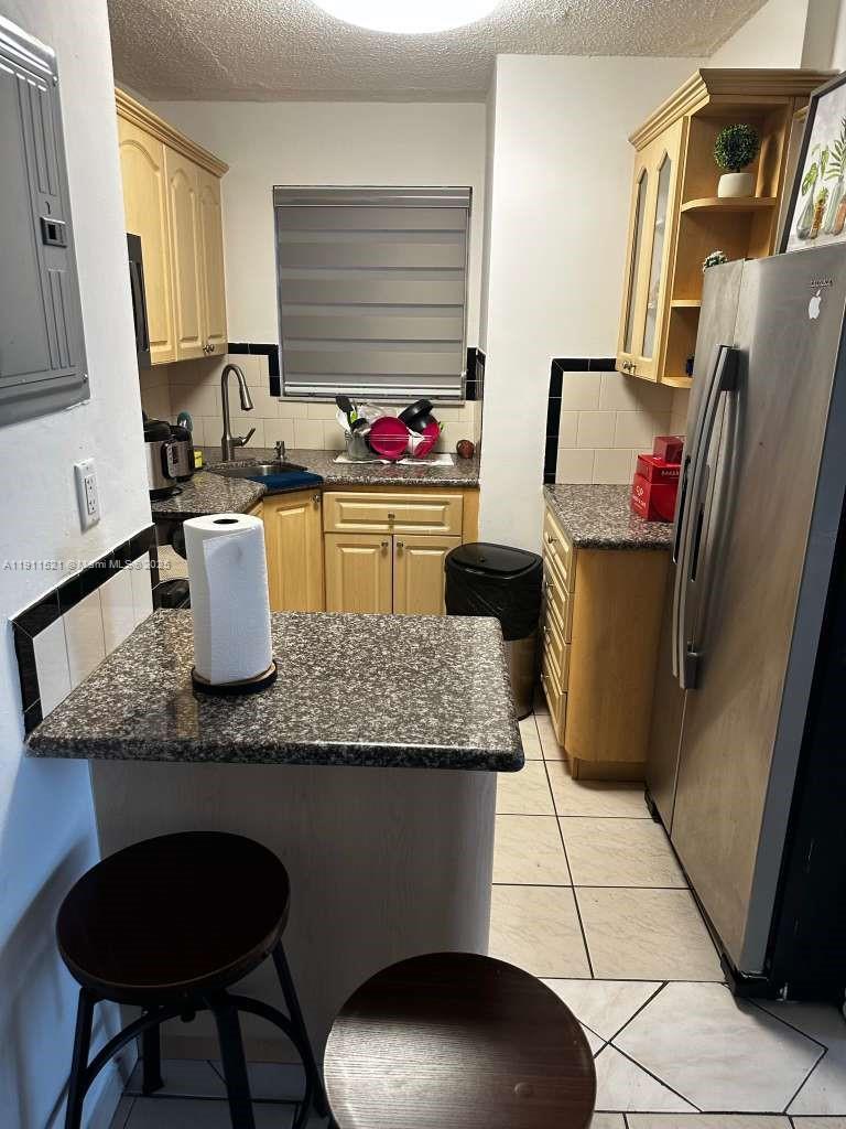 THE GREENS CONDO - Residential