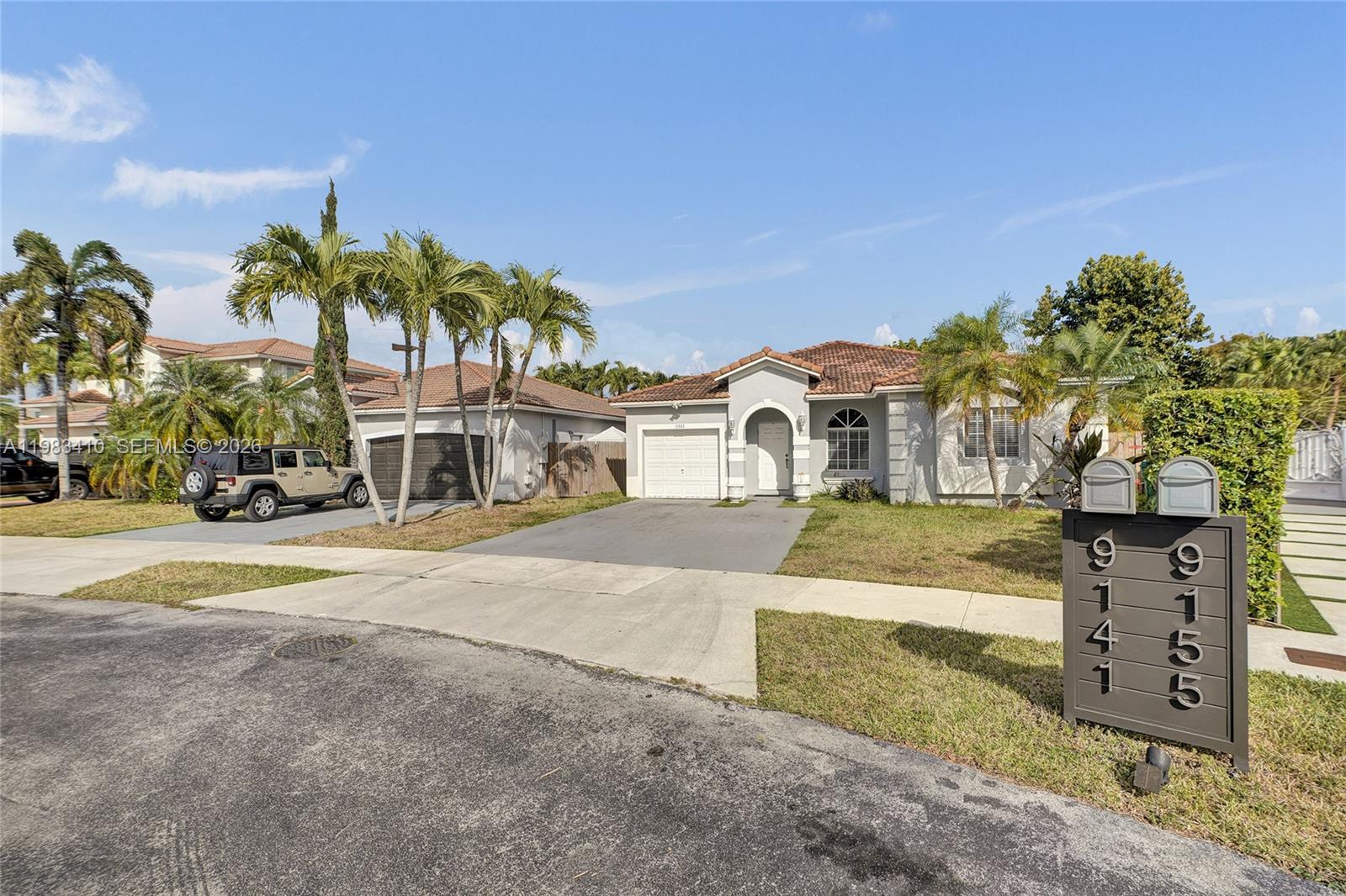 MONACO ESTATES AT KENDALL - Residential