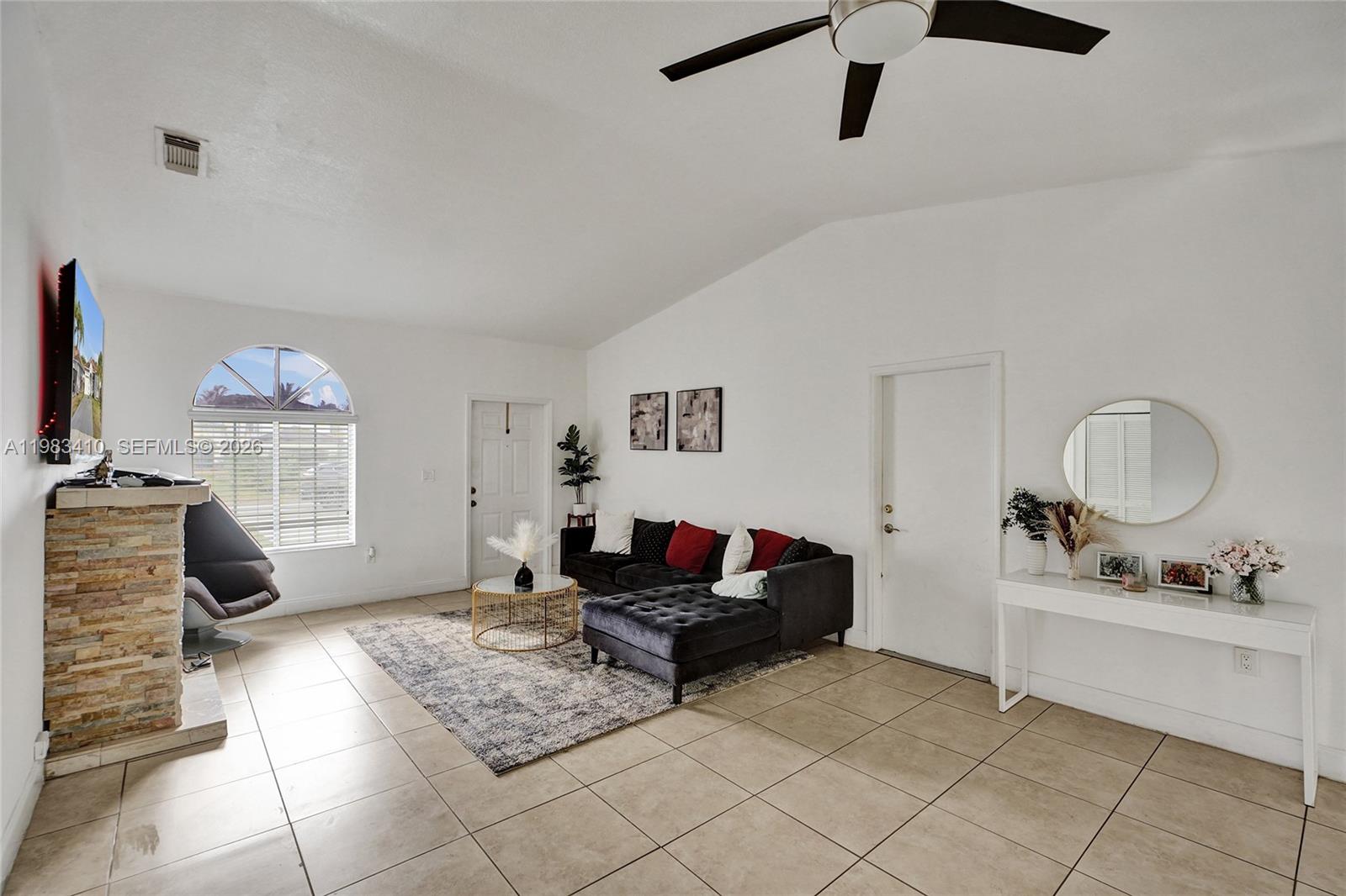 MONACO ESTATES AT KENDALL - Residential