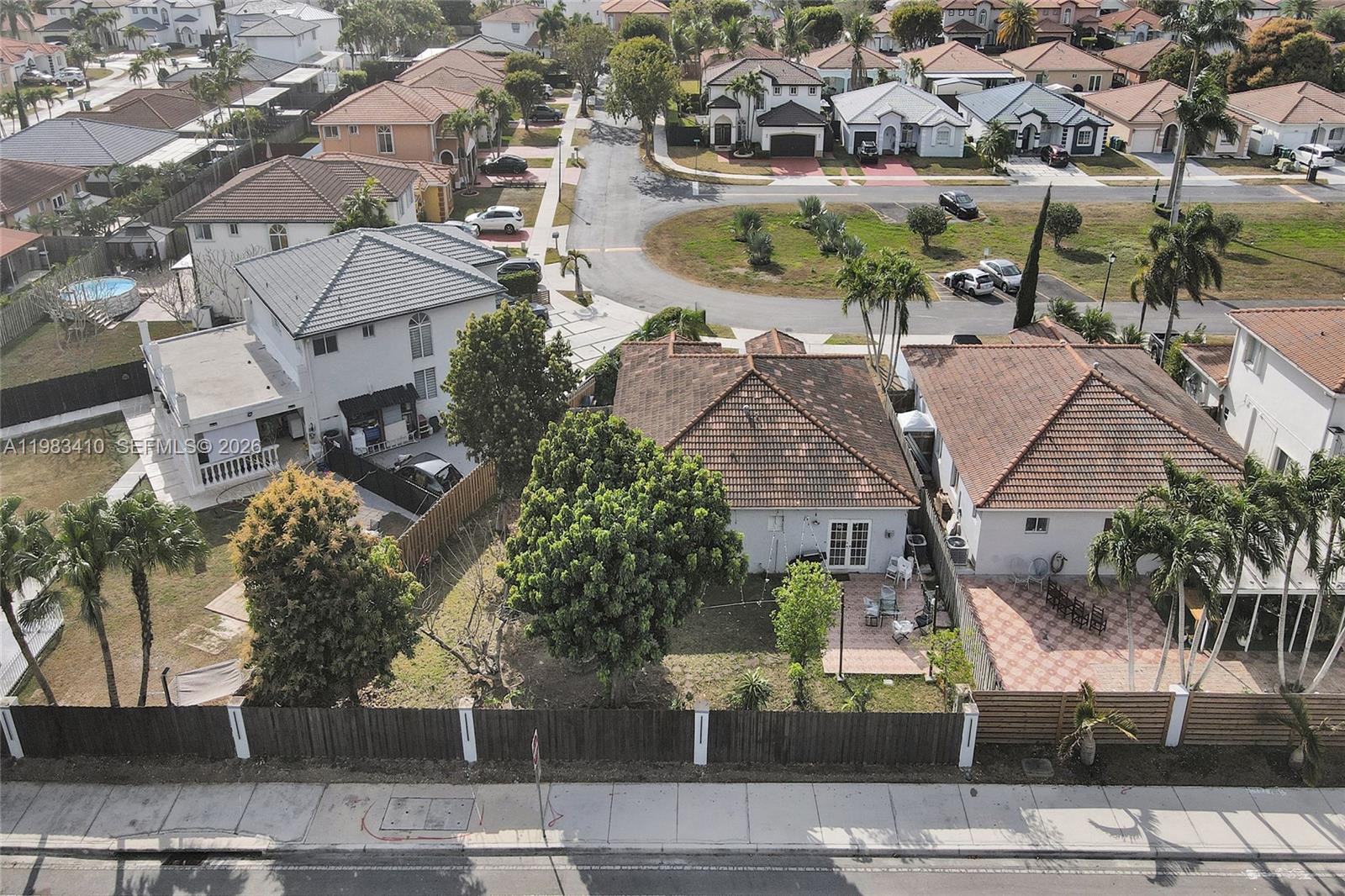 MONACO ESTATES AT KENDALL - Residential