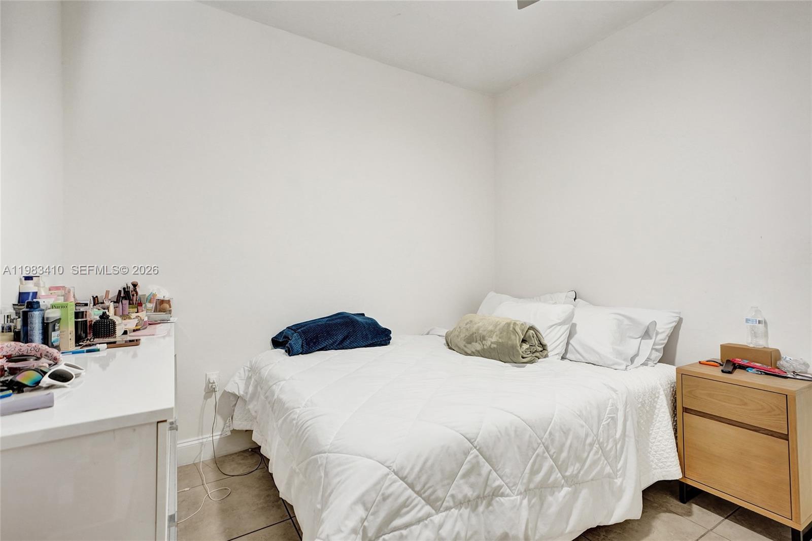 MONACO ESTATES AT KENDALL - Residential