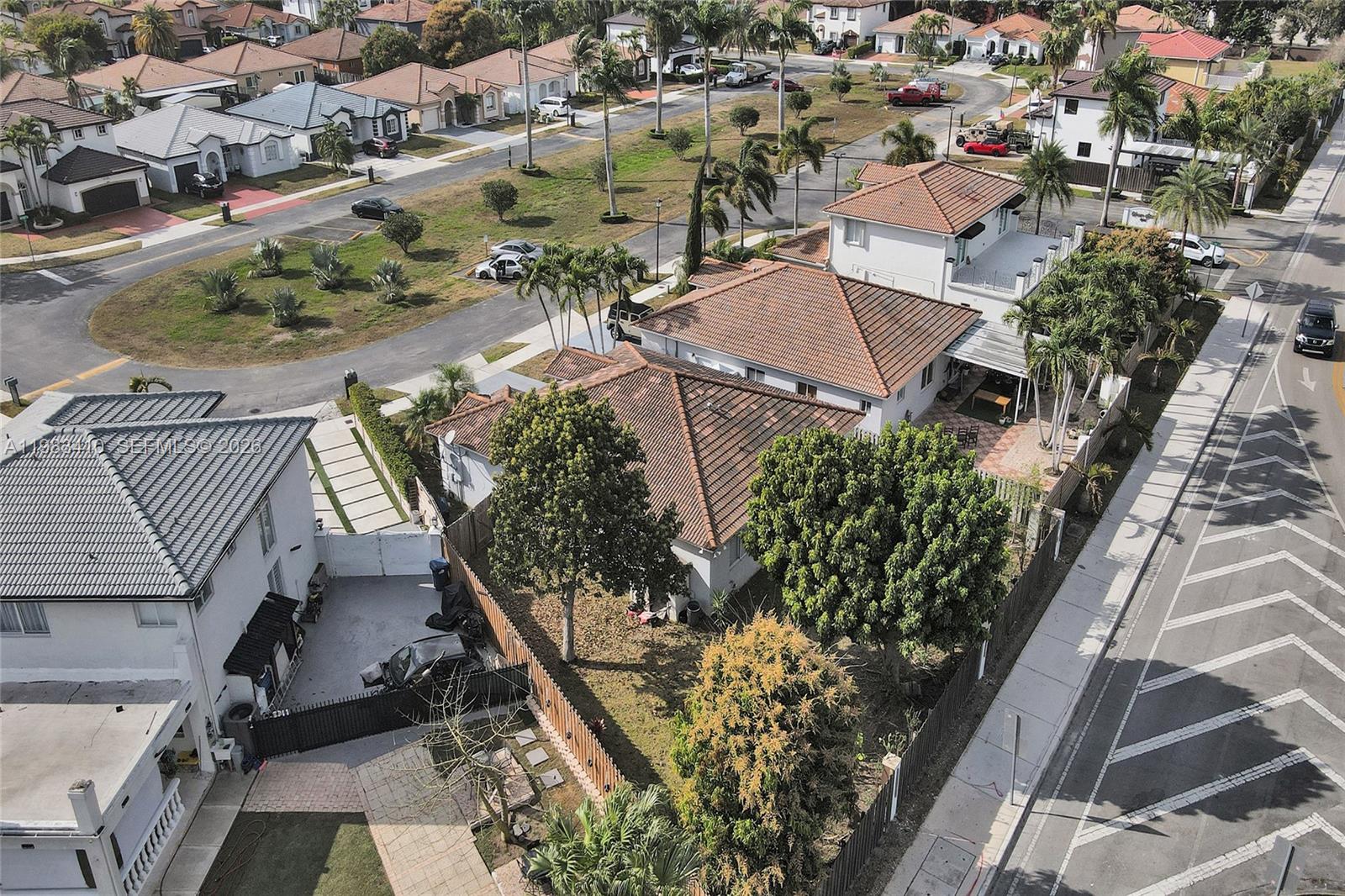 MONACO ESTATES AT KENDALL - Residential