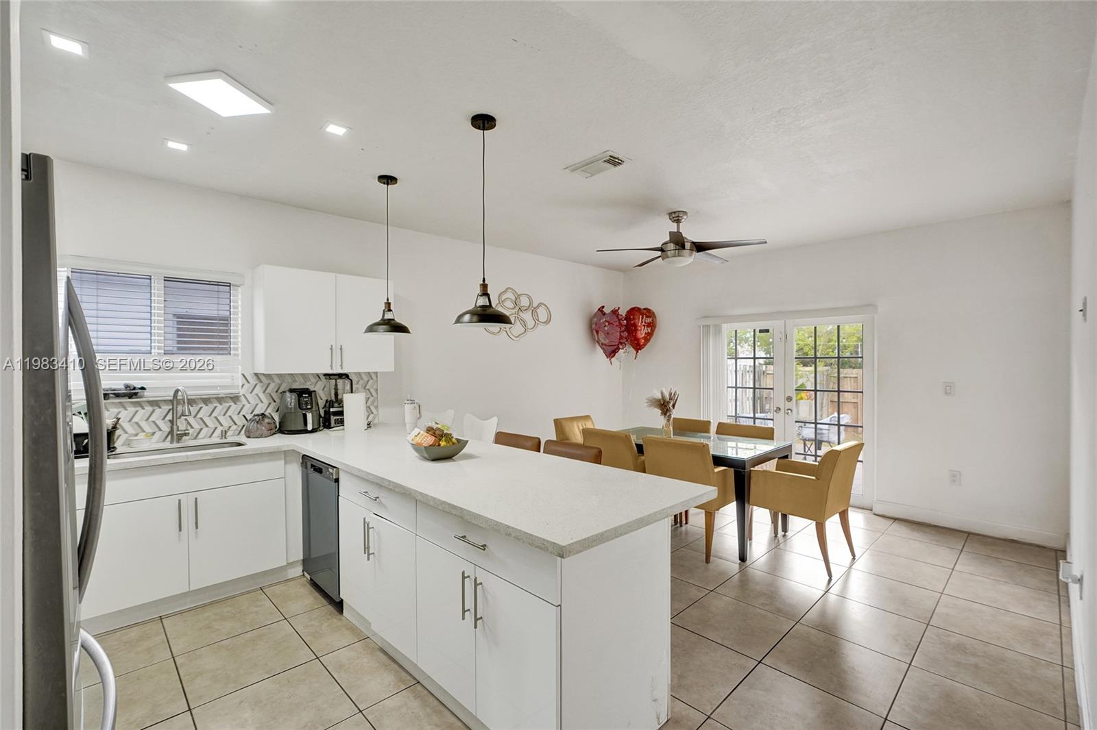 MONACO ESTATES AT KENDALL - Residential