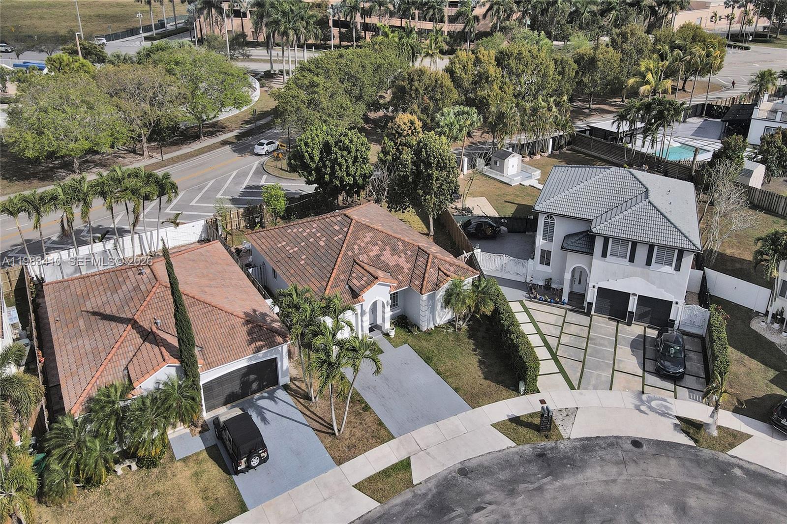 MONACO ESTATES AT KENDALL - Residential