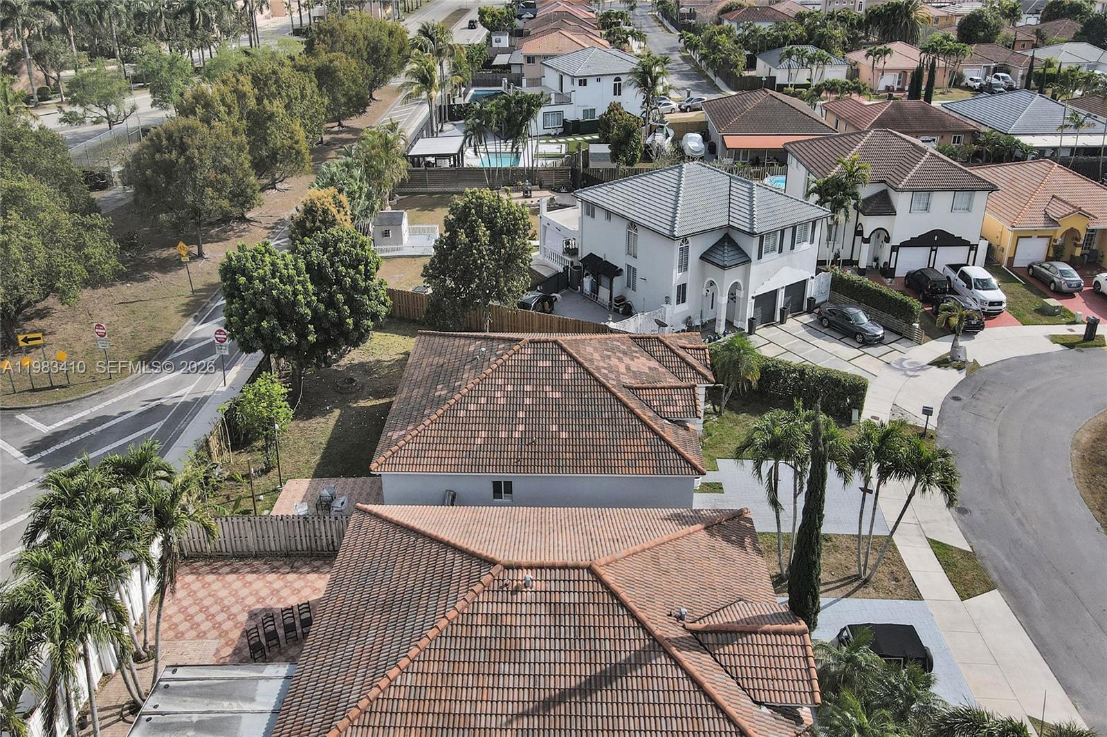 MONACO ESTATES AT KENDALL - Residential