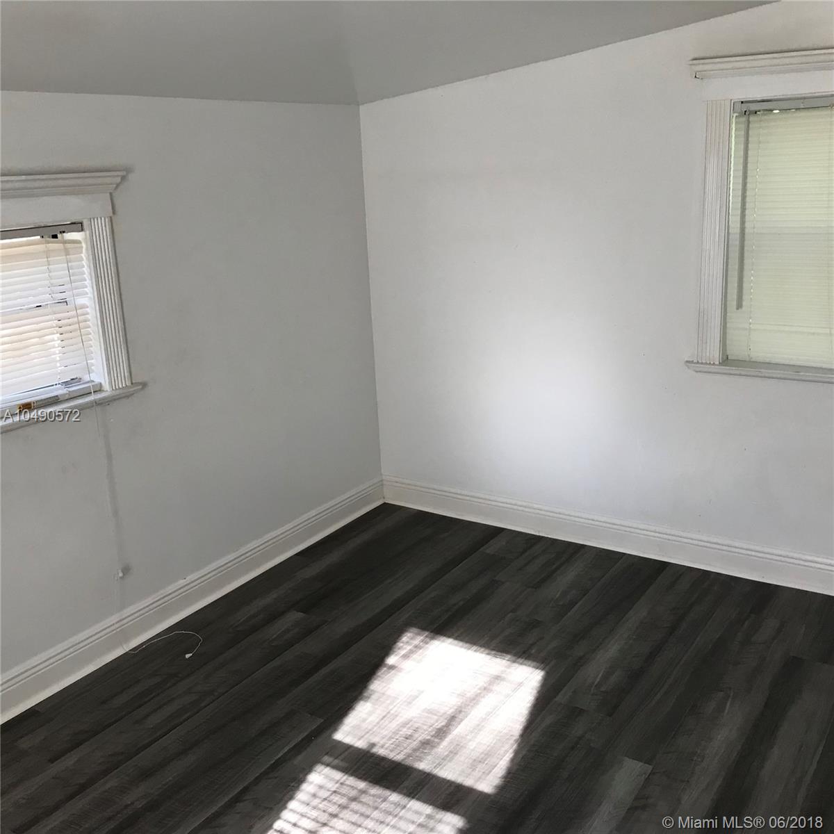 ROLLING GREEN RIDGE IN - Residential Lease