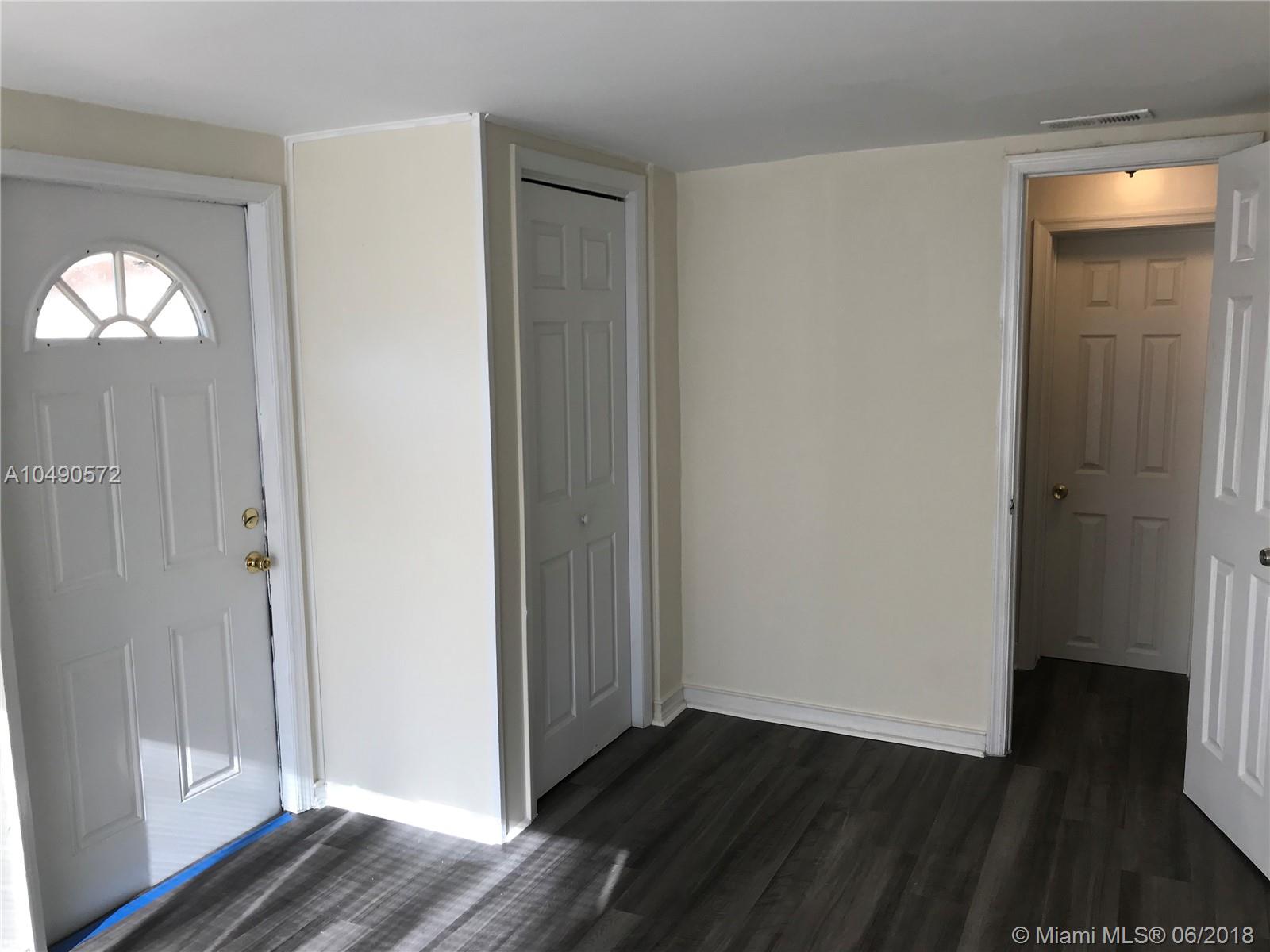 ROLLING GREEN RIDGE IN - Residential Lease