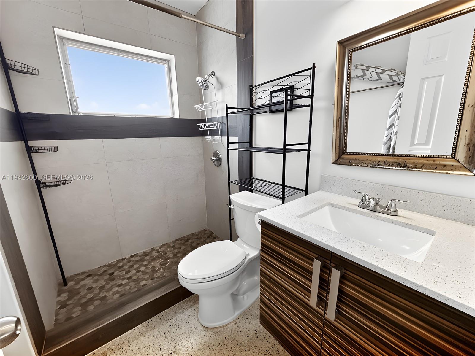 BONIELLO VILLAS SEC TWO - Residential Income