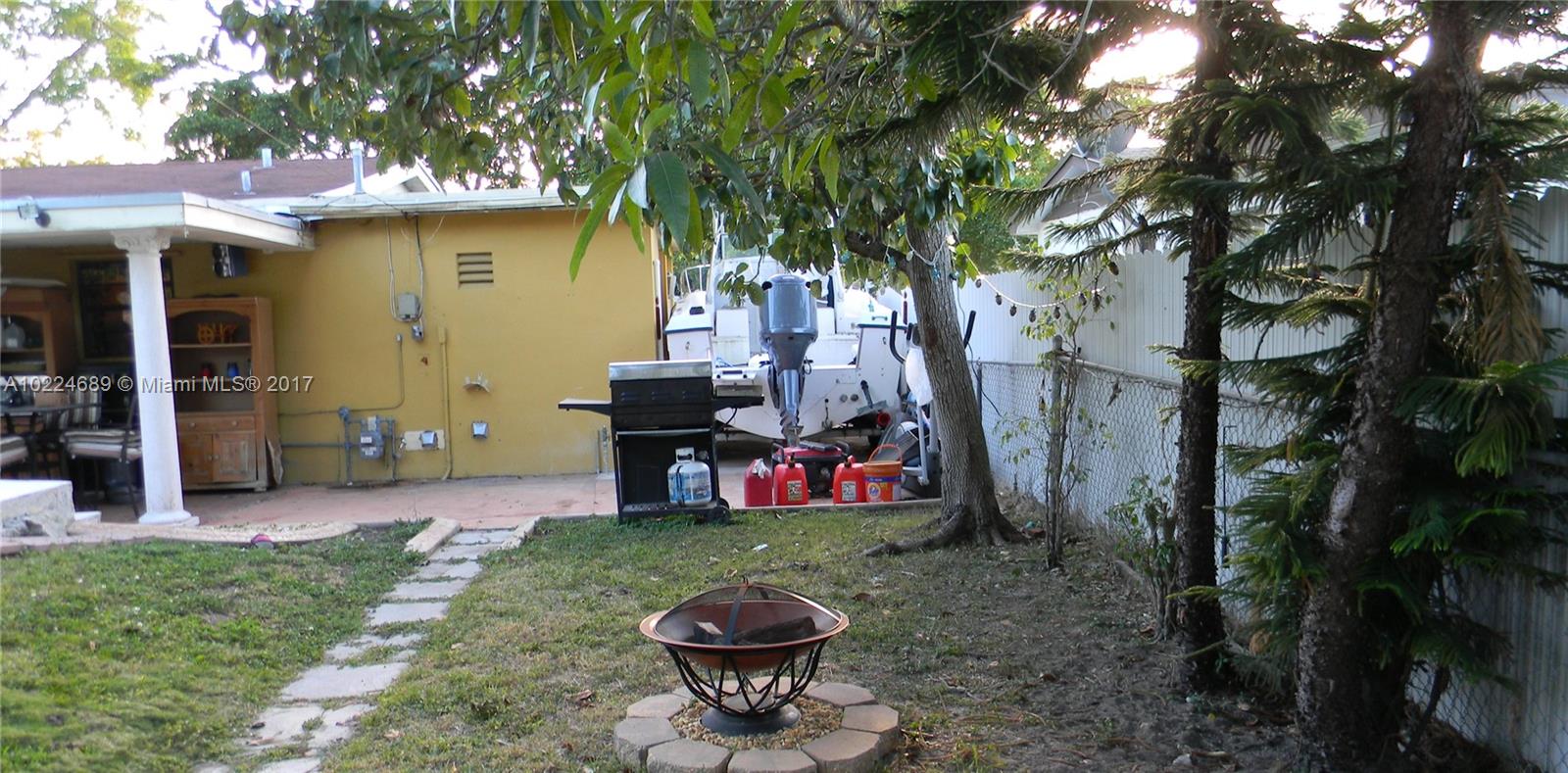 Pine Tree Homes - Residential