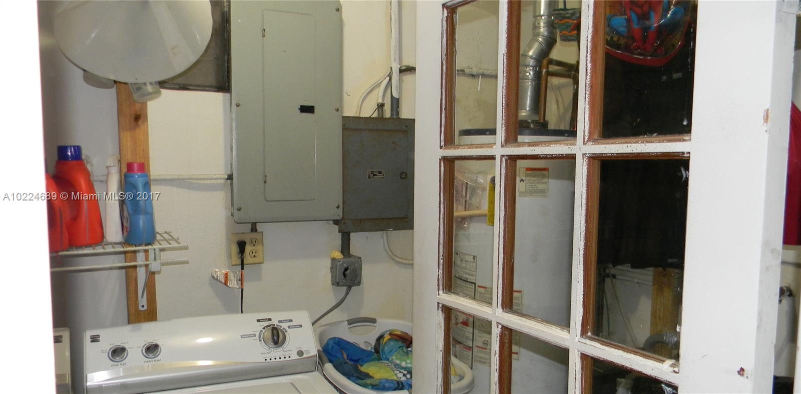 Pine Tree Homes - Residential