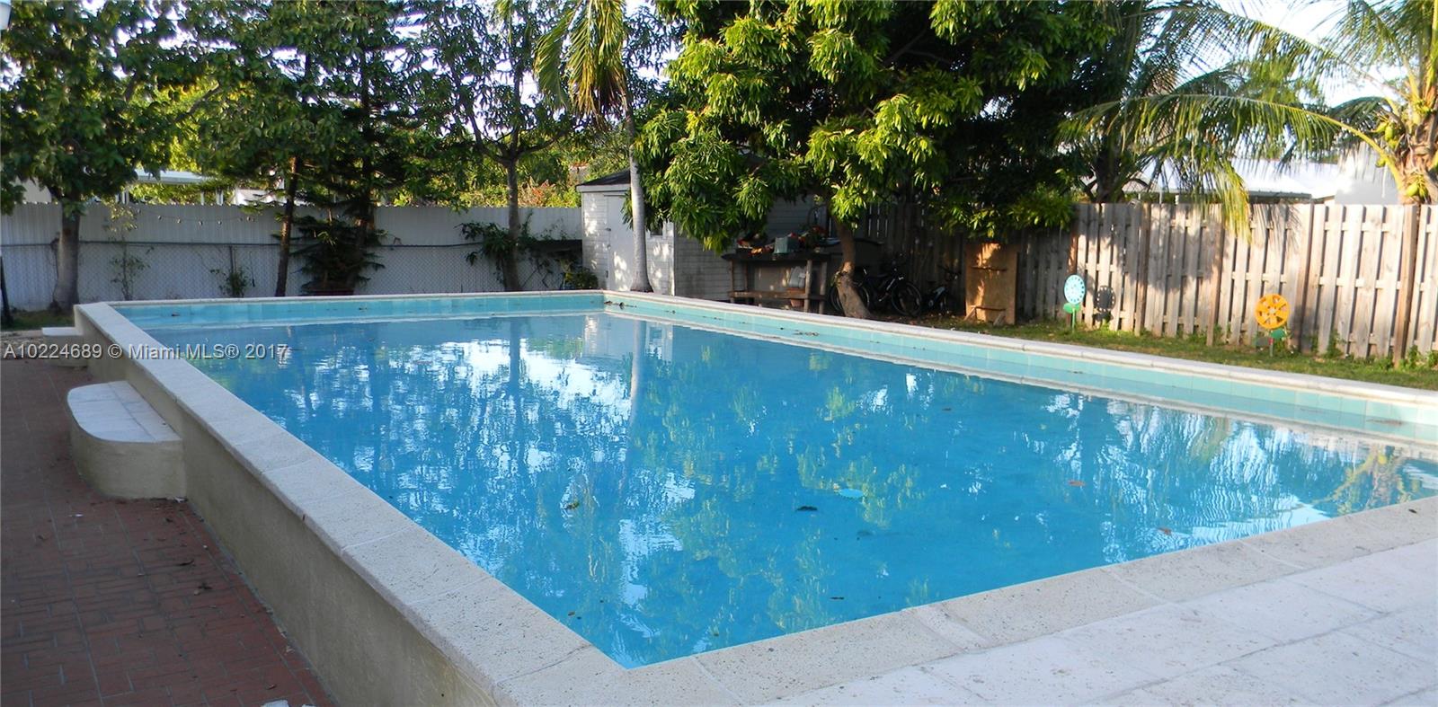 Pine Tree Homes - Residential