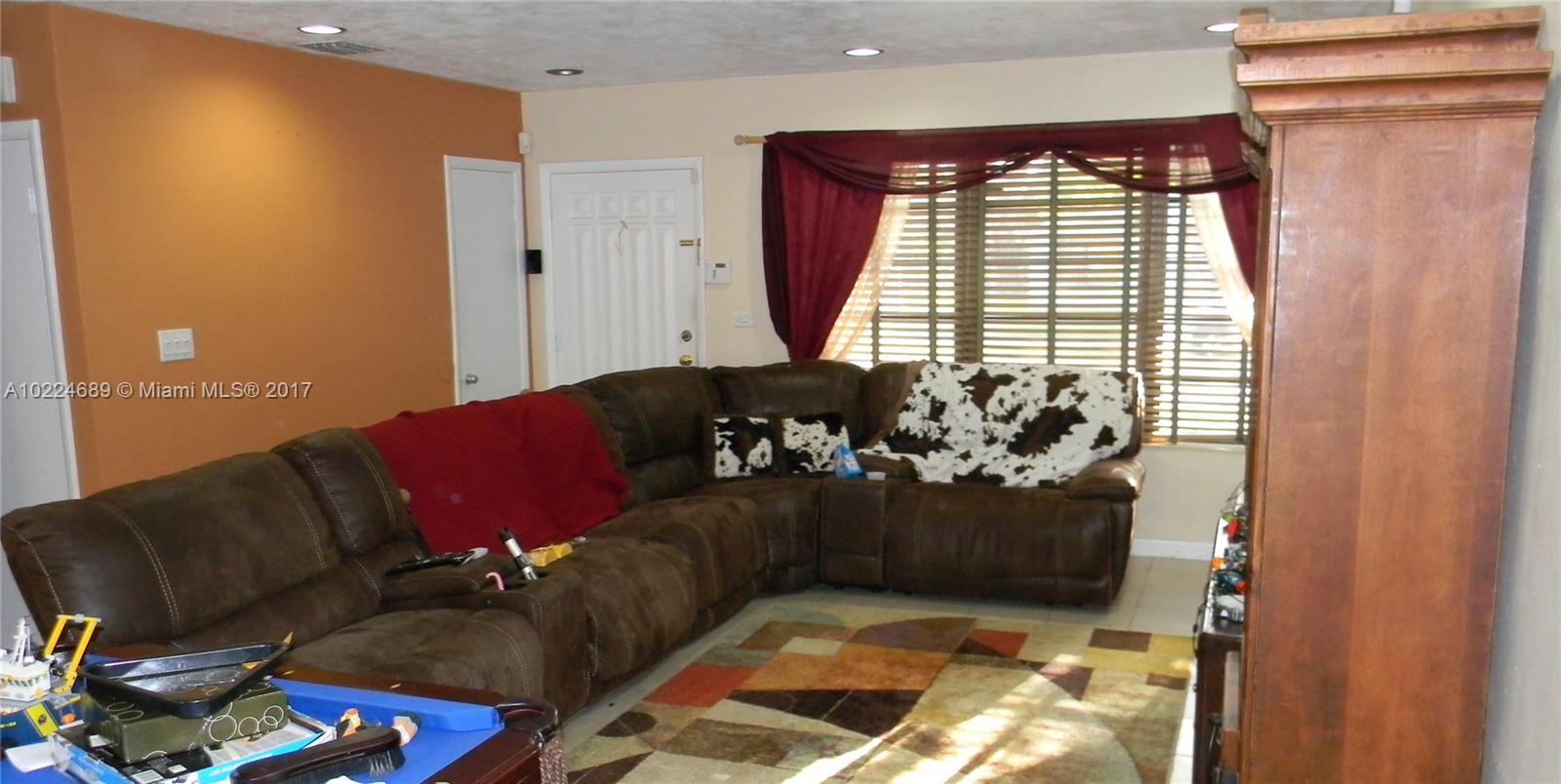 Pine Tree Homes - Residential