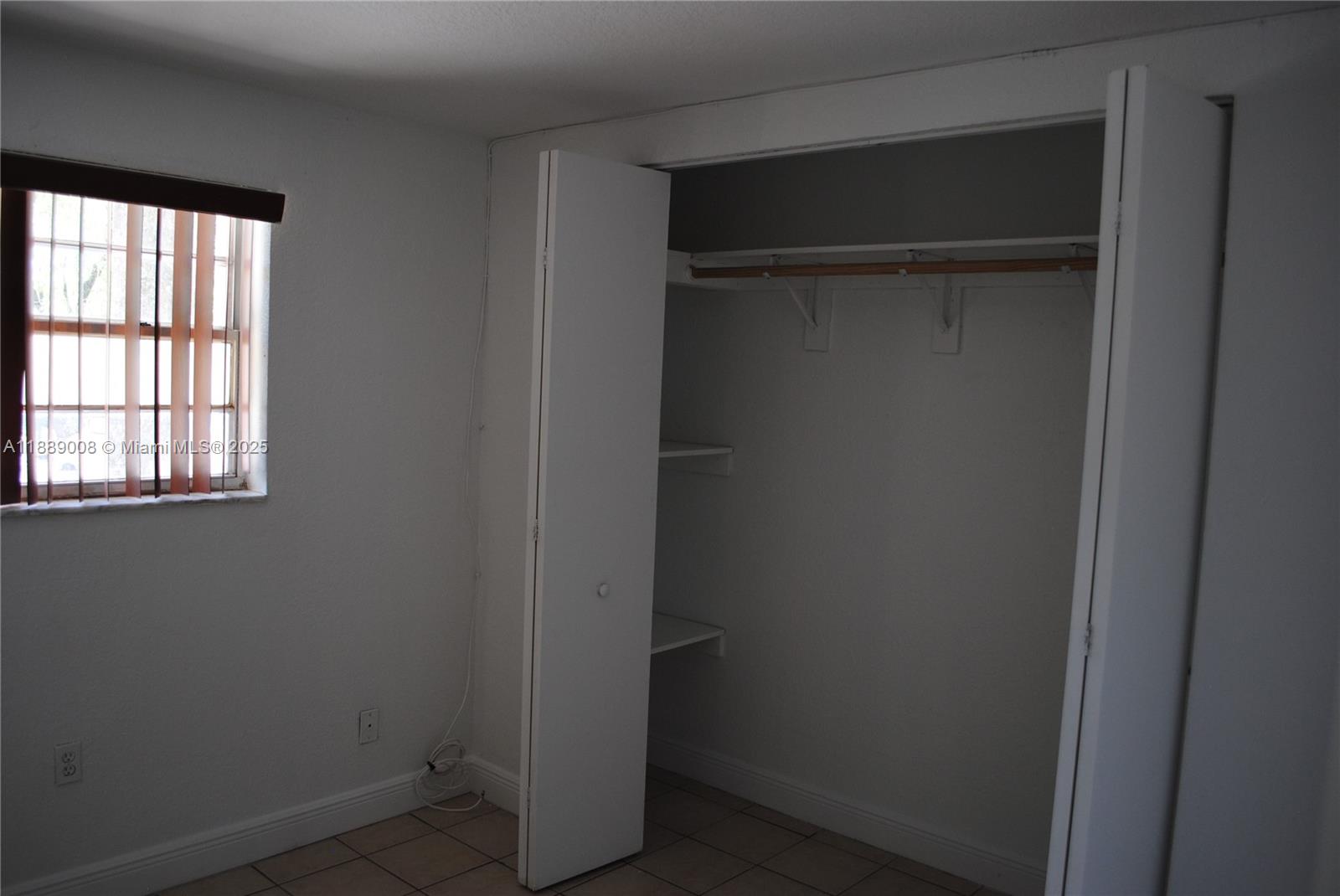 Village Homes & Condos - Residential Lease