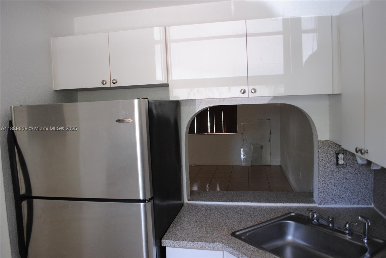 Village Homes & Condos - Residential Lease
