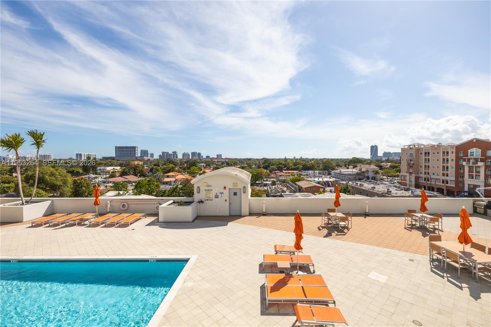 MIDTOWN LOFTS CONDO - Residential