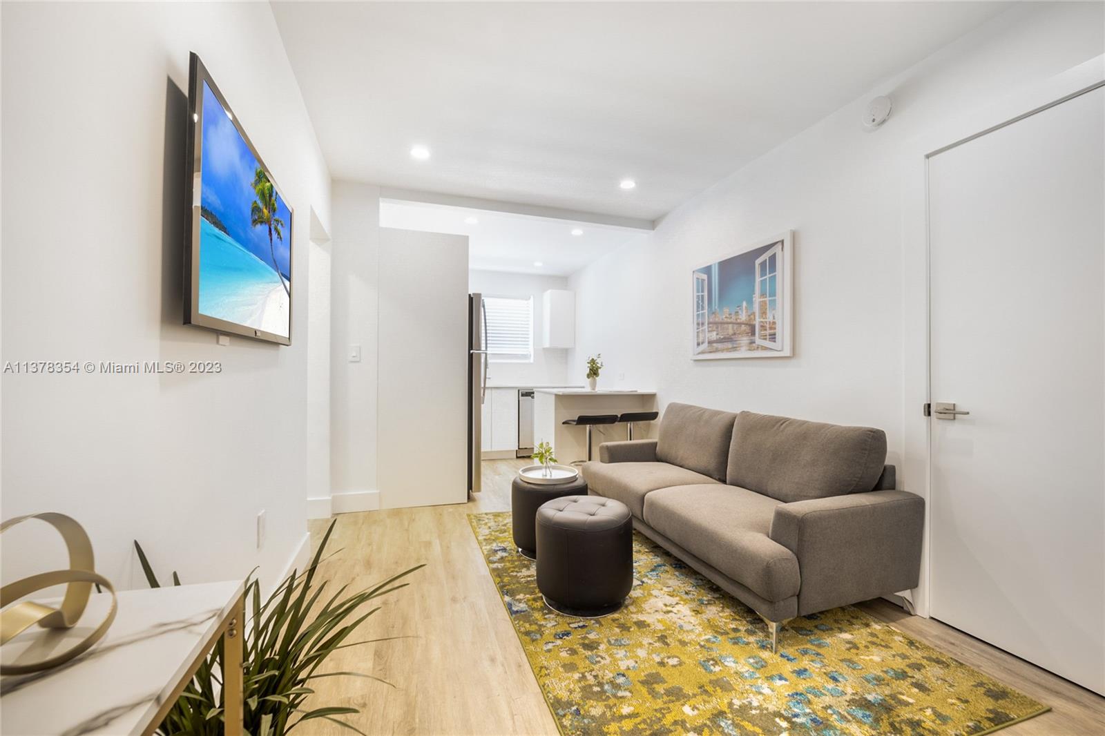 MIAMI OCEAN VIEW CO AMD - Residential Lease