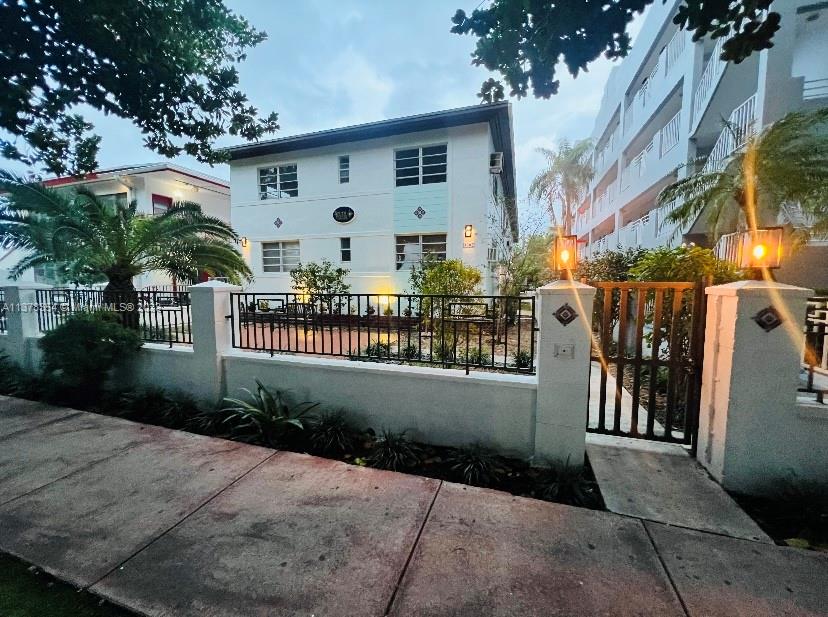 MIAMI OCEAN VIEW CO AMD - Residential Lease