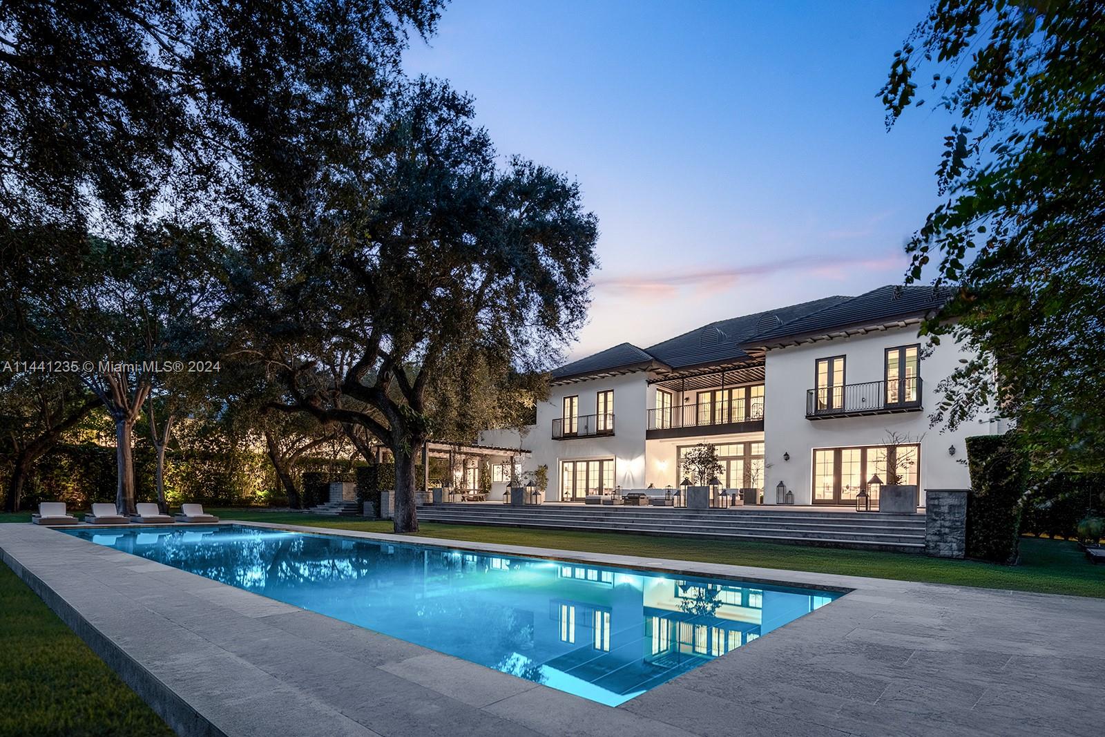 JOURNEYS END ESTATES - Residential