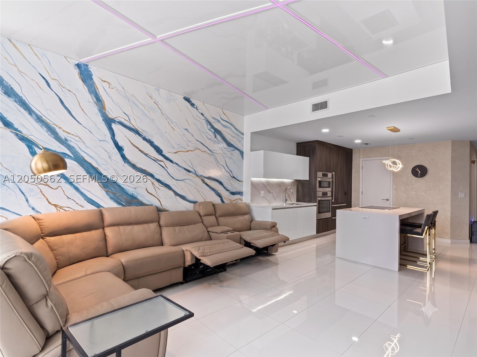 851 NE 1st Ave 3000