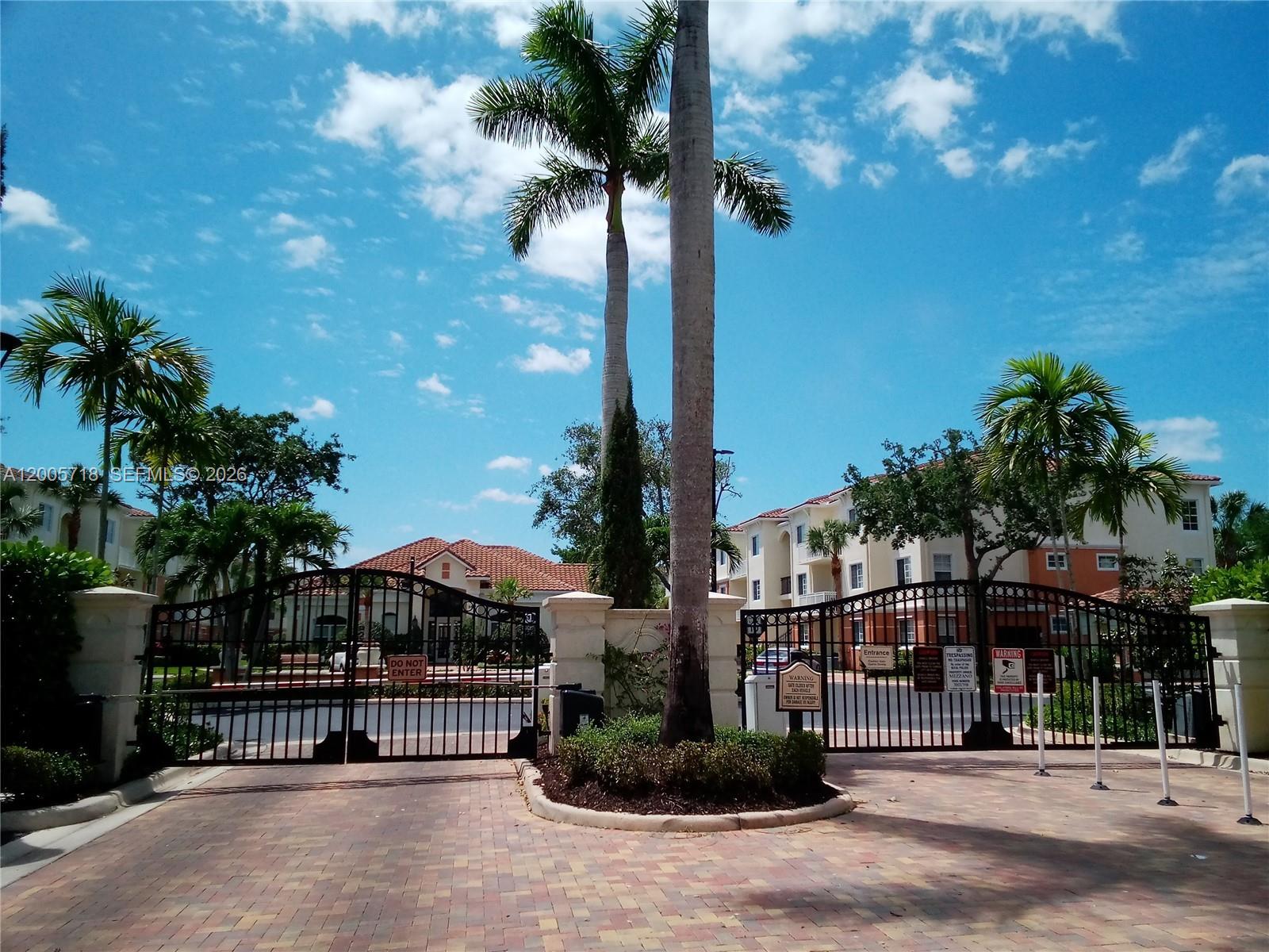 MEZZANO CONDO - Residential