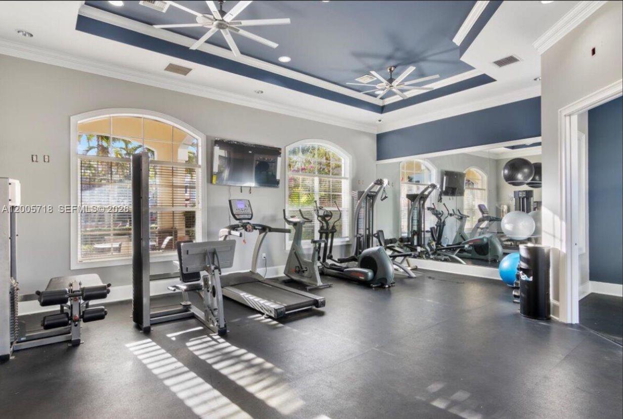 MEZZANO CONDO - Residential