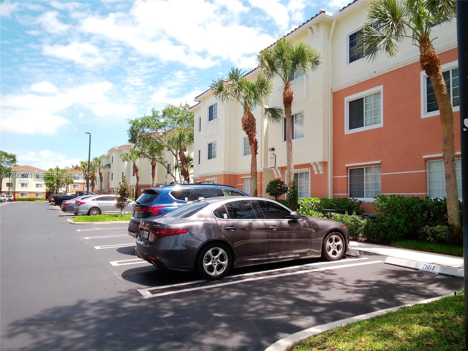 MEZZANO CONDO - Residential