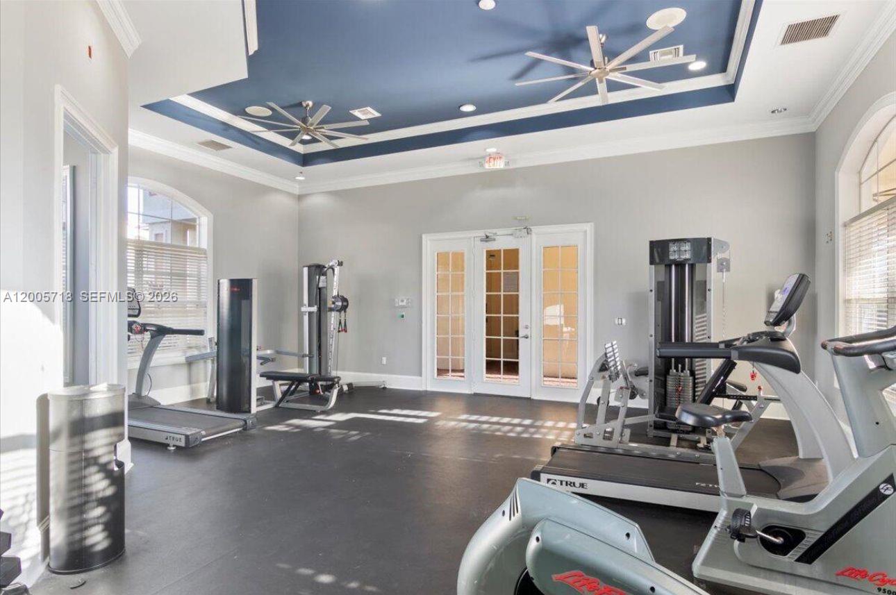 MEZZANO CONDO - Residential