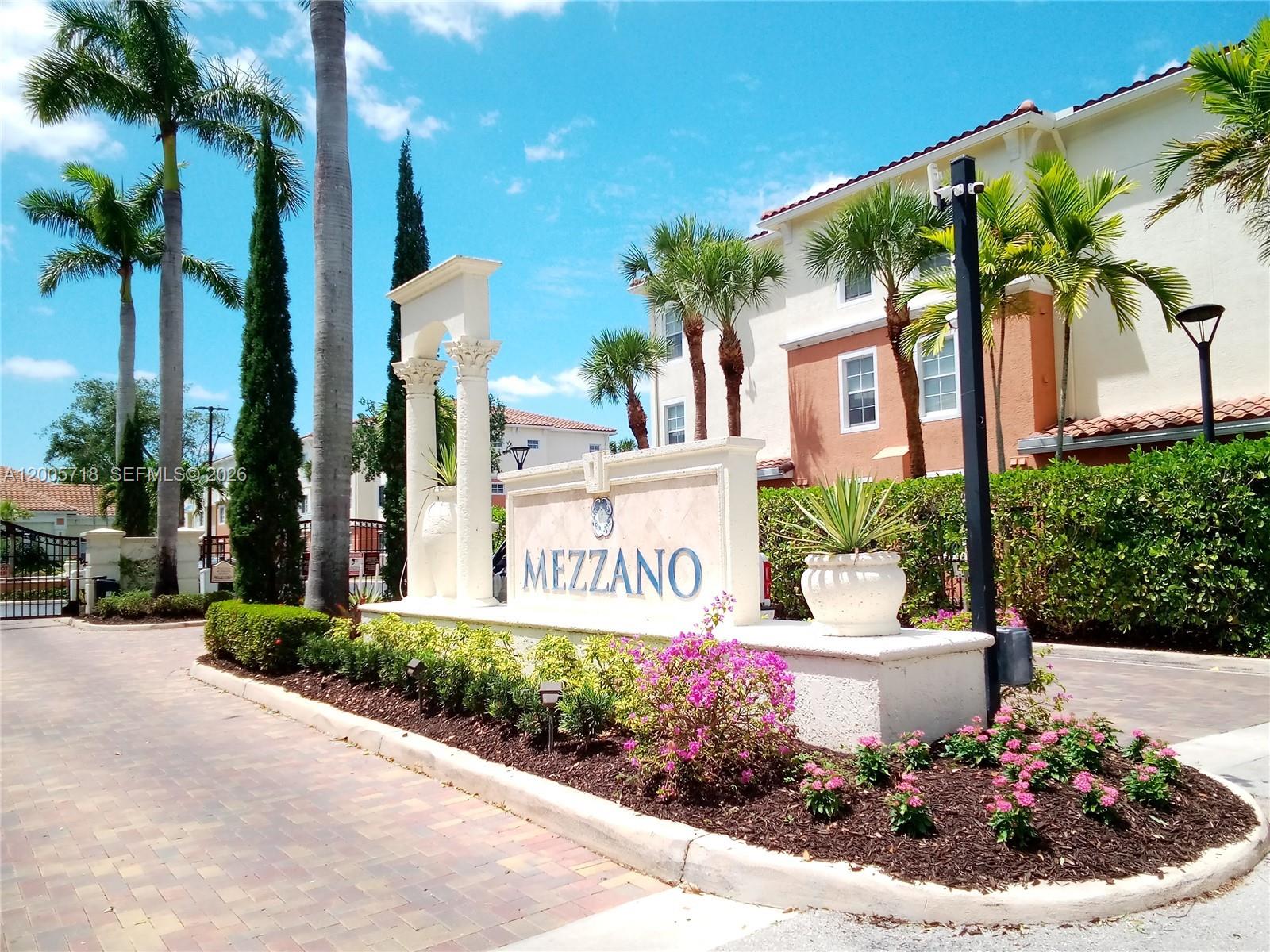 MEZZANO CONDO - Residential