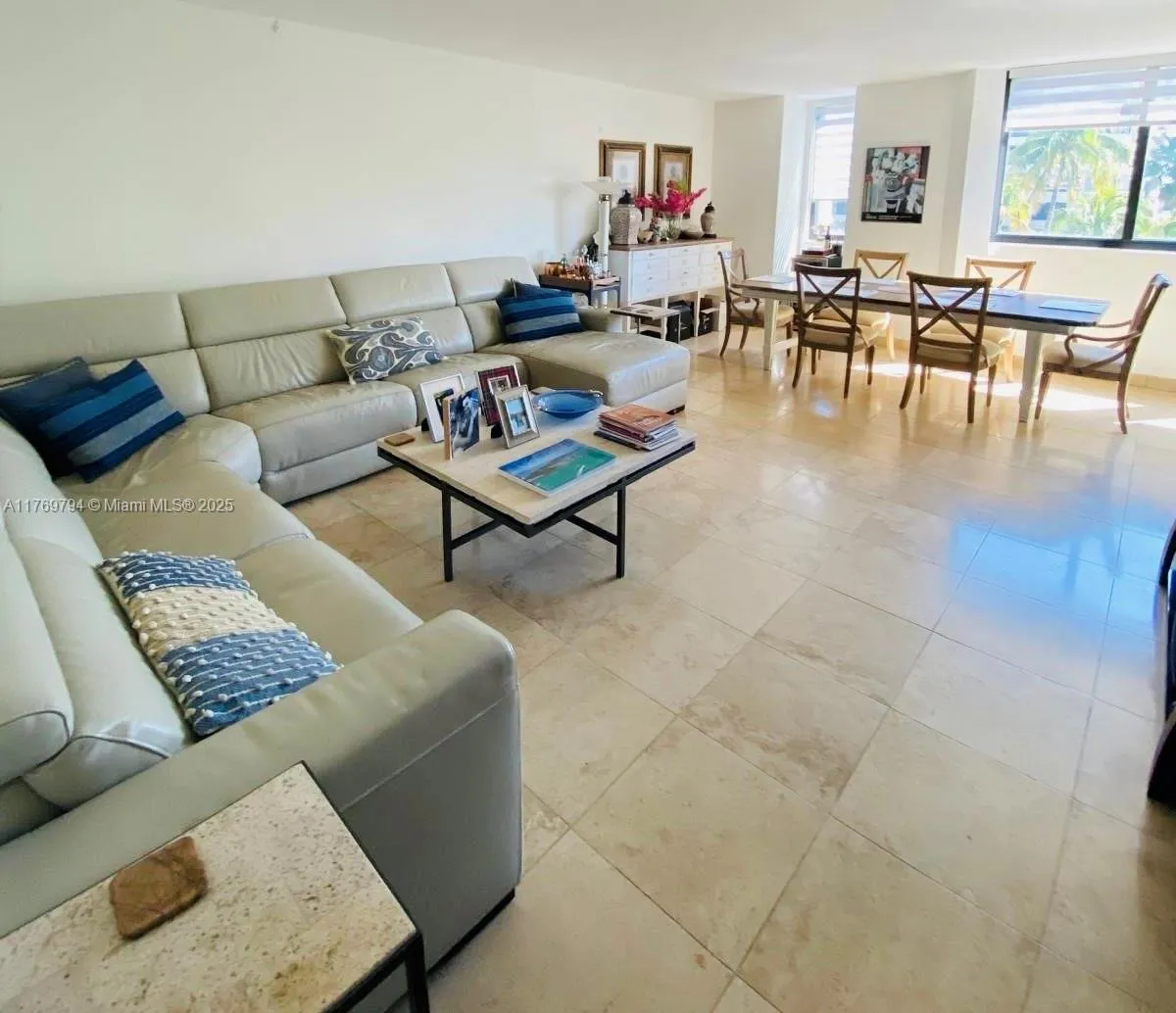 Key Biscayne, Florida 33149, United States, 3 Bedrooms Bedrooms, ,2 BathroomsBathrooms,Residential,Active,94904