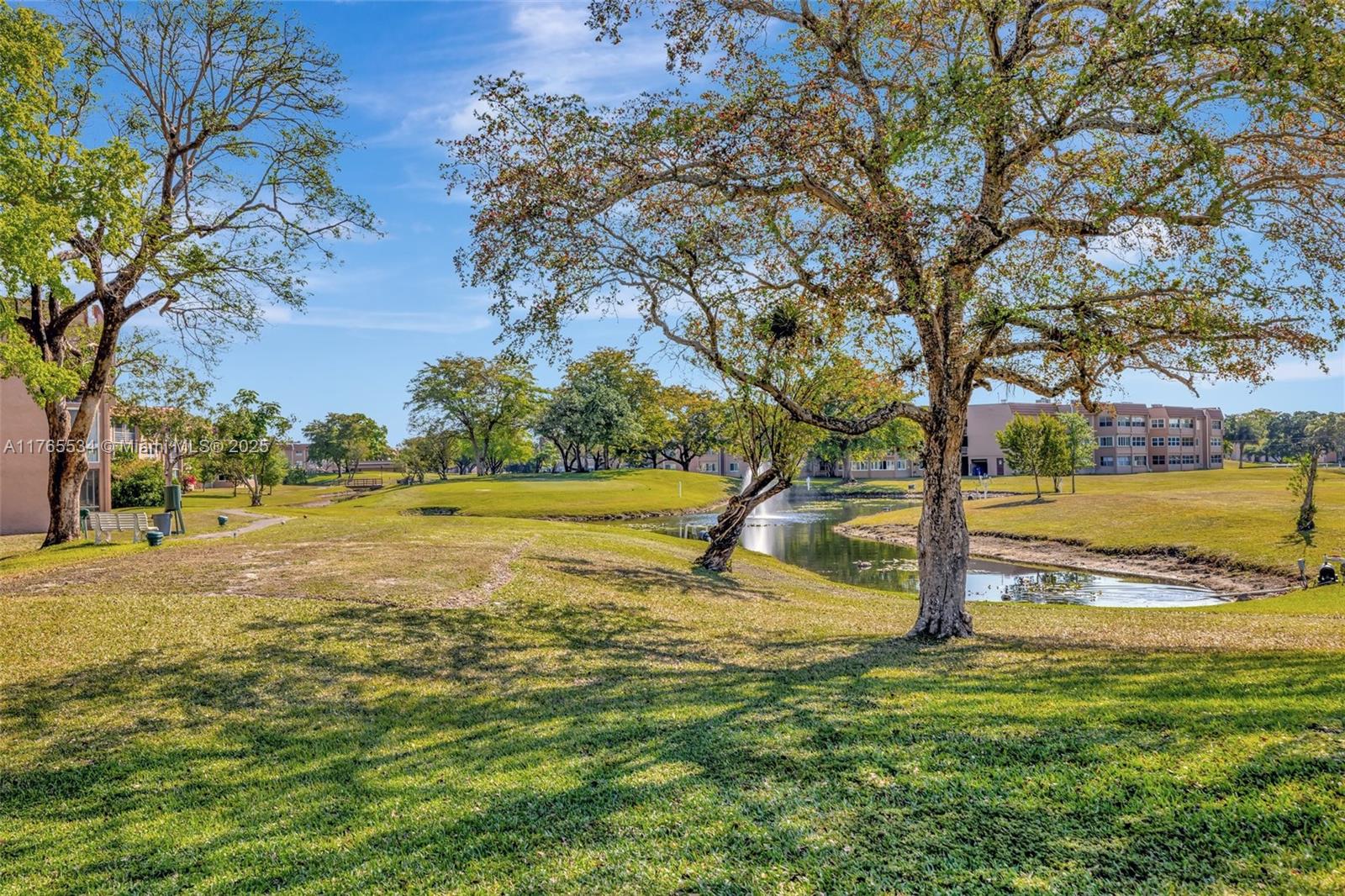 SUNRISE LAKES 152 CONDO - Residential