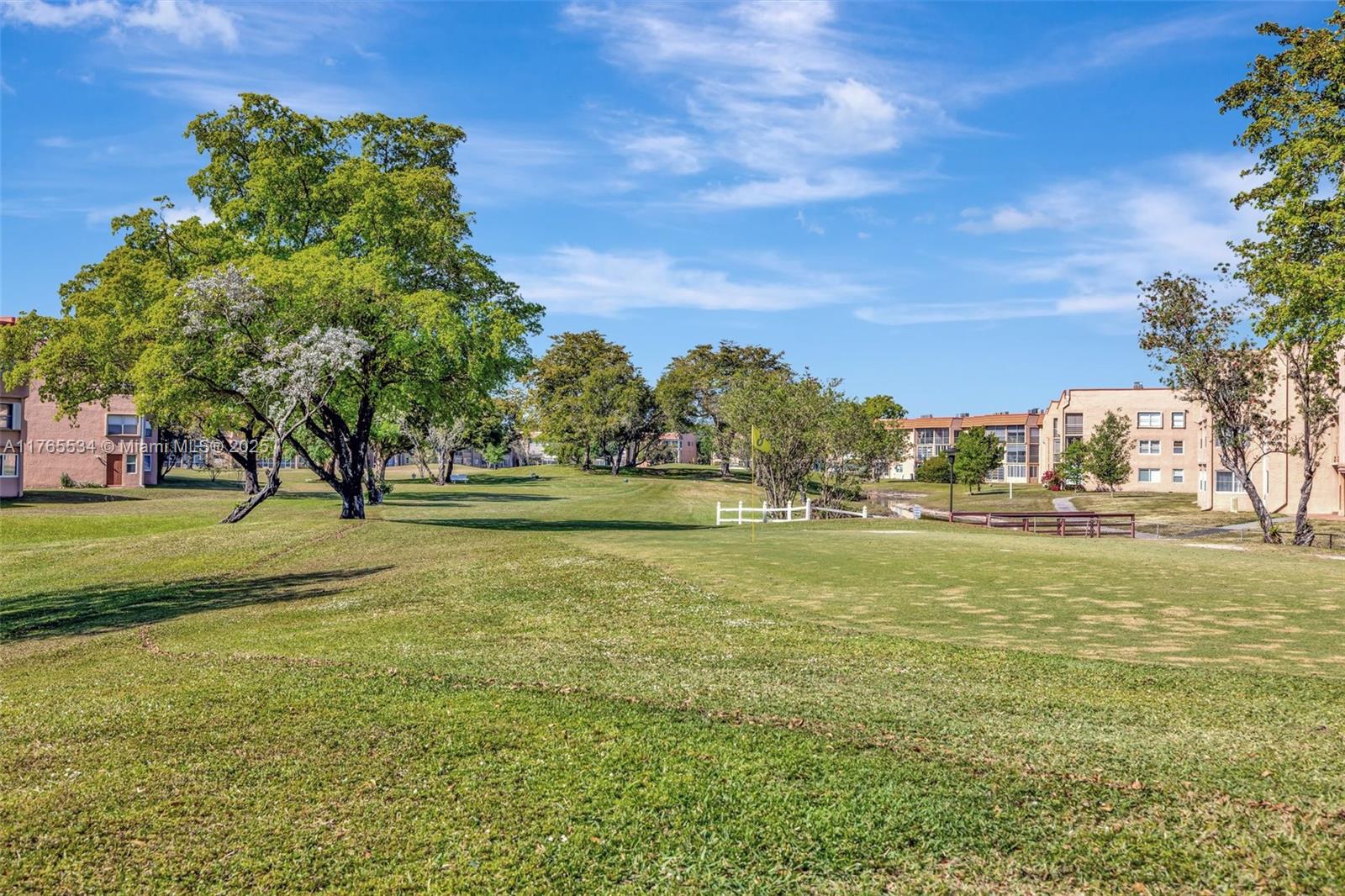 SUNRISE LAKES 152 CONDO - Residential
