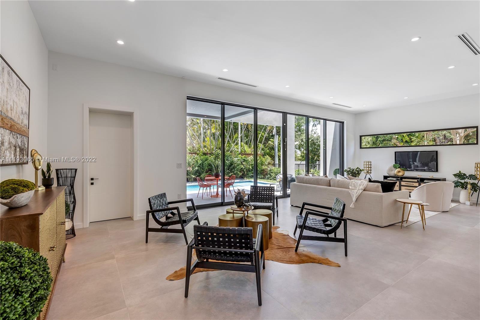 OCEAN VIEW HEIGHTS - Residential