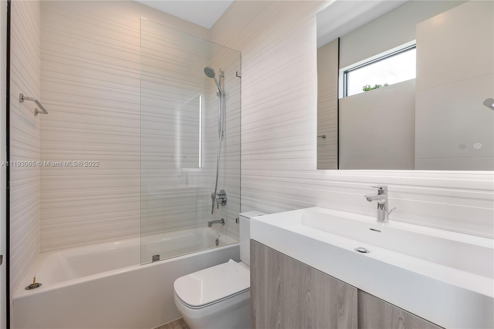 OCEAN VIEW HEIGHTS - Residential