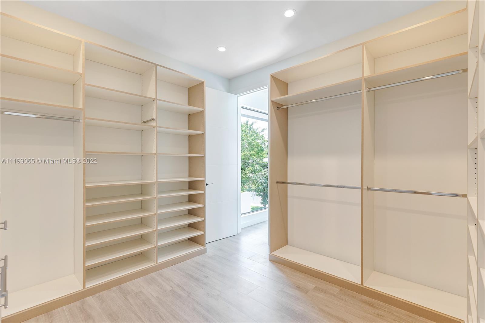 OCEAN VIEW HEIGHTS - Residential