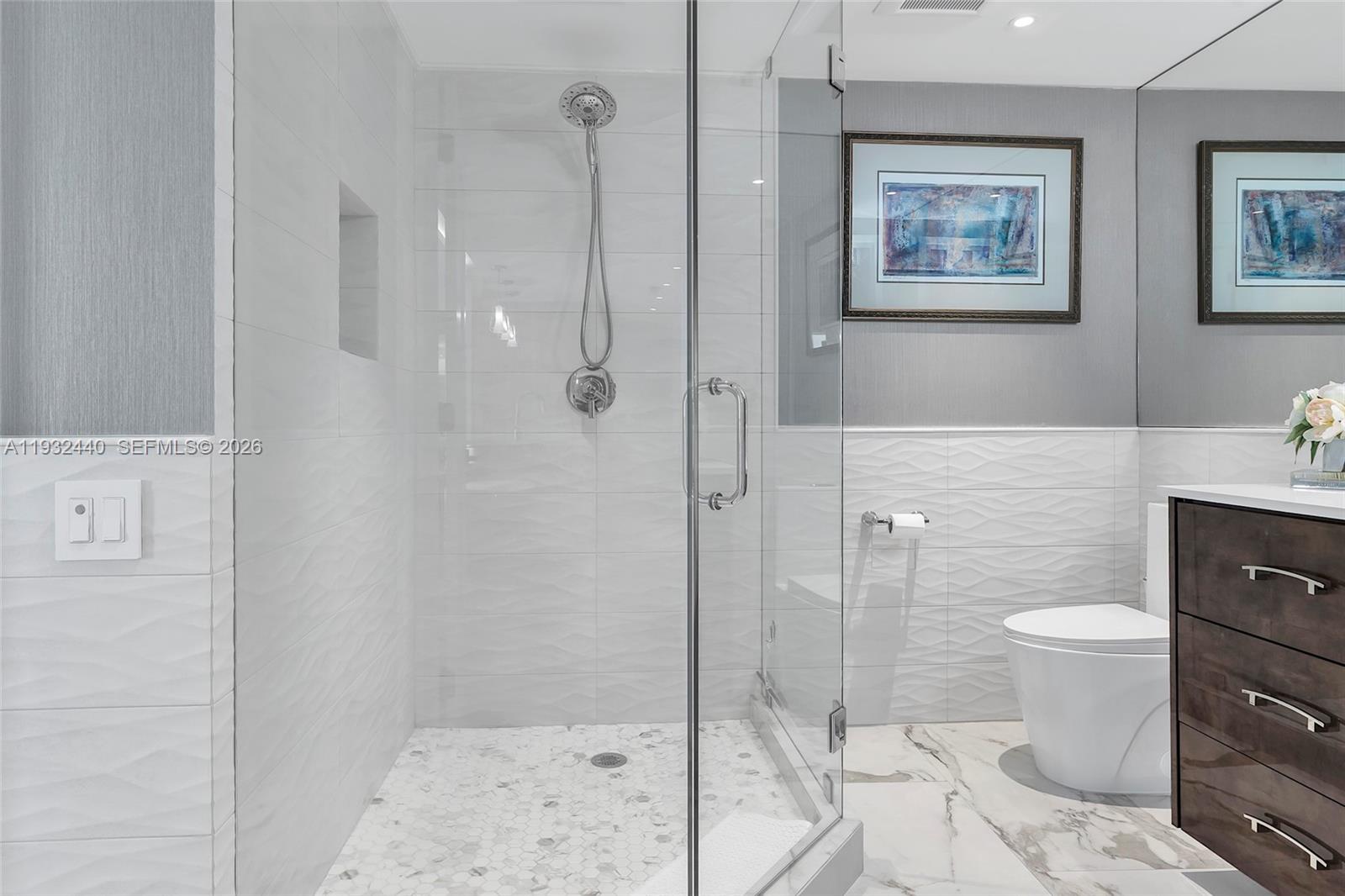 NINE ISLAND AVENUE CONDO - Residential