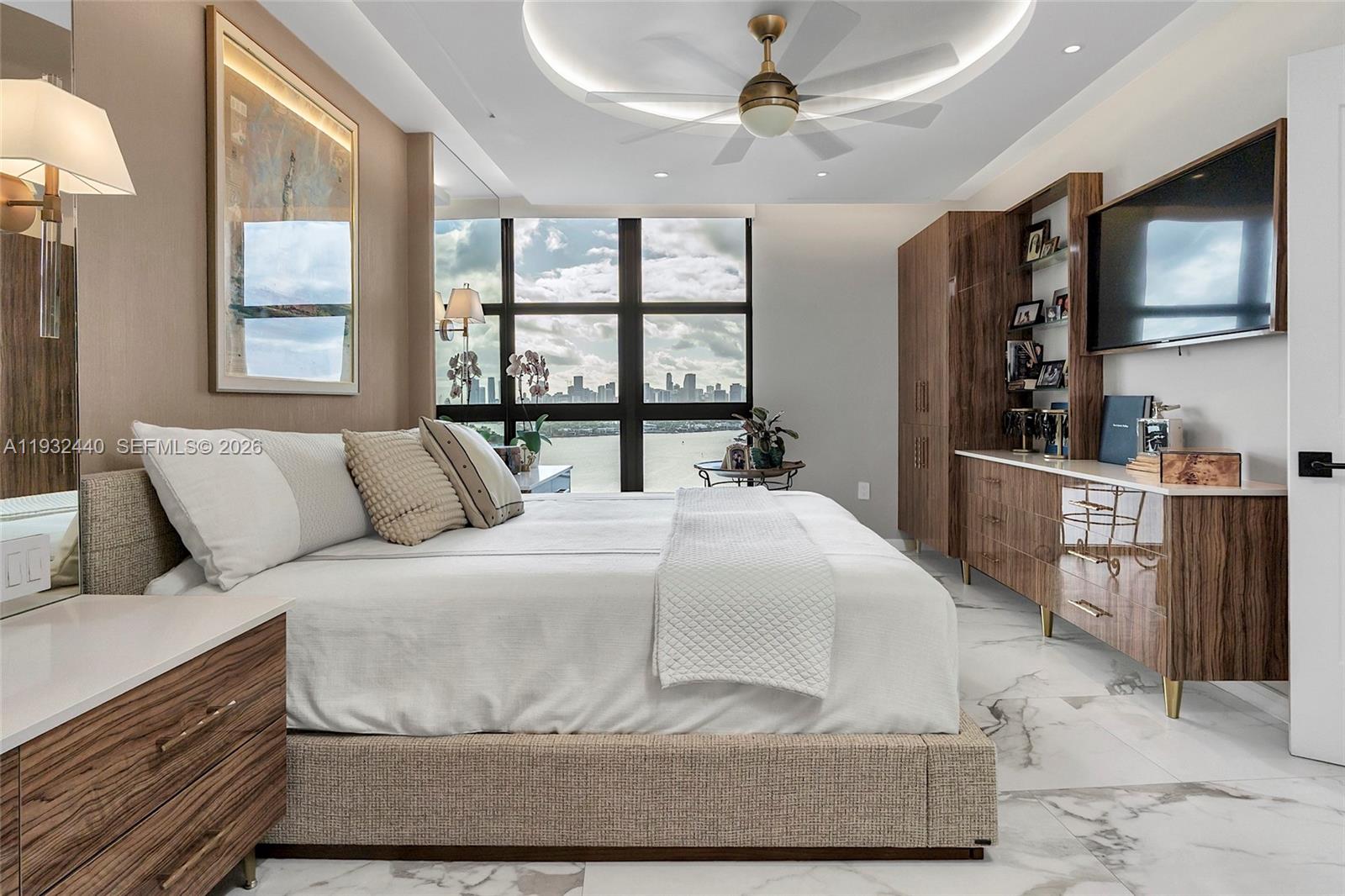 NINE ISLAND AVENUE CONDO - Residential