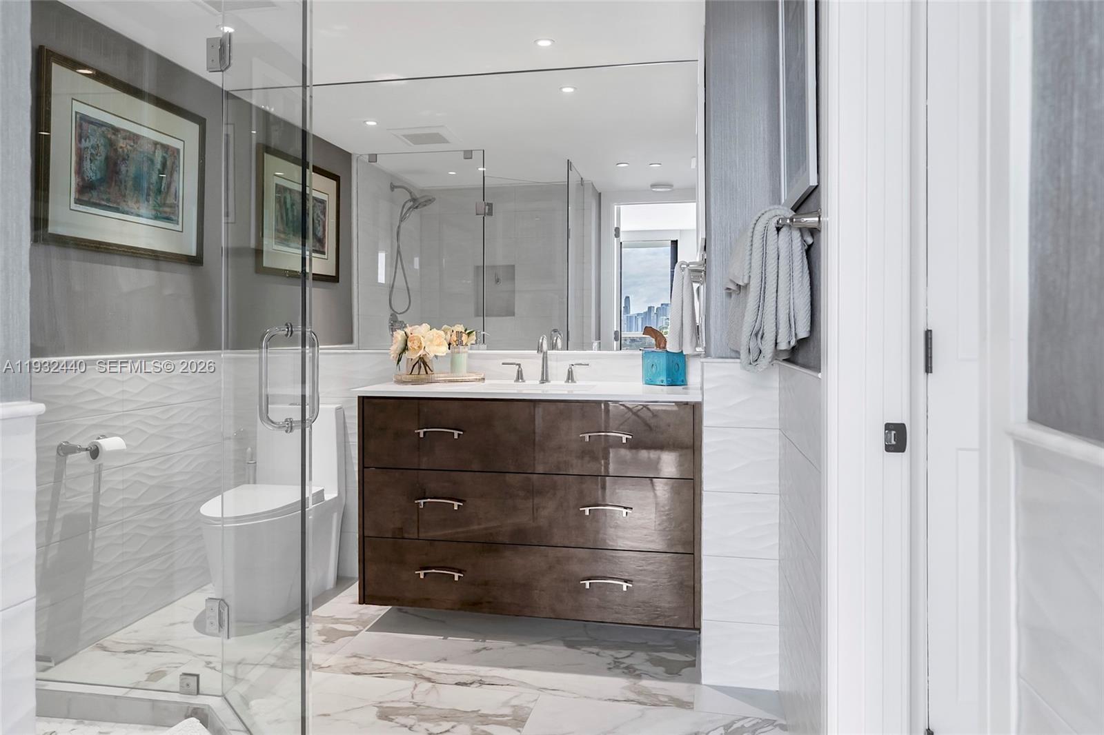 NINE ISLAND AVENUE CONDO - Residential