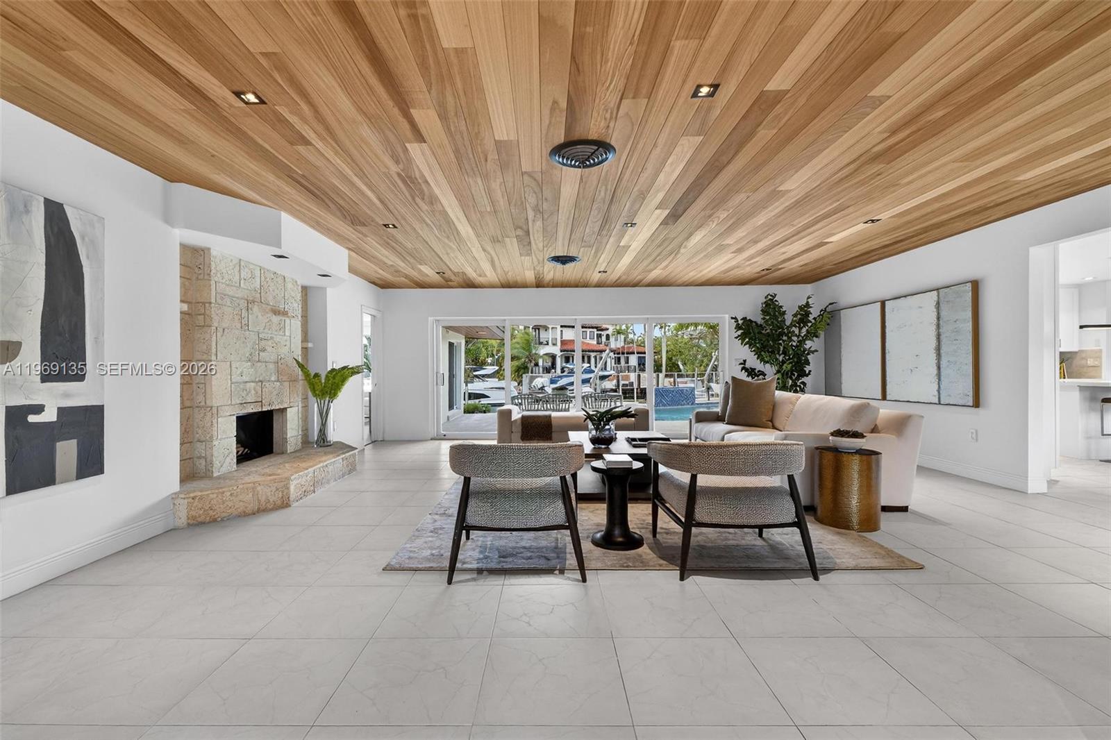 CORAL BAY SEC C - Residential