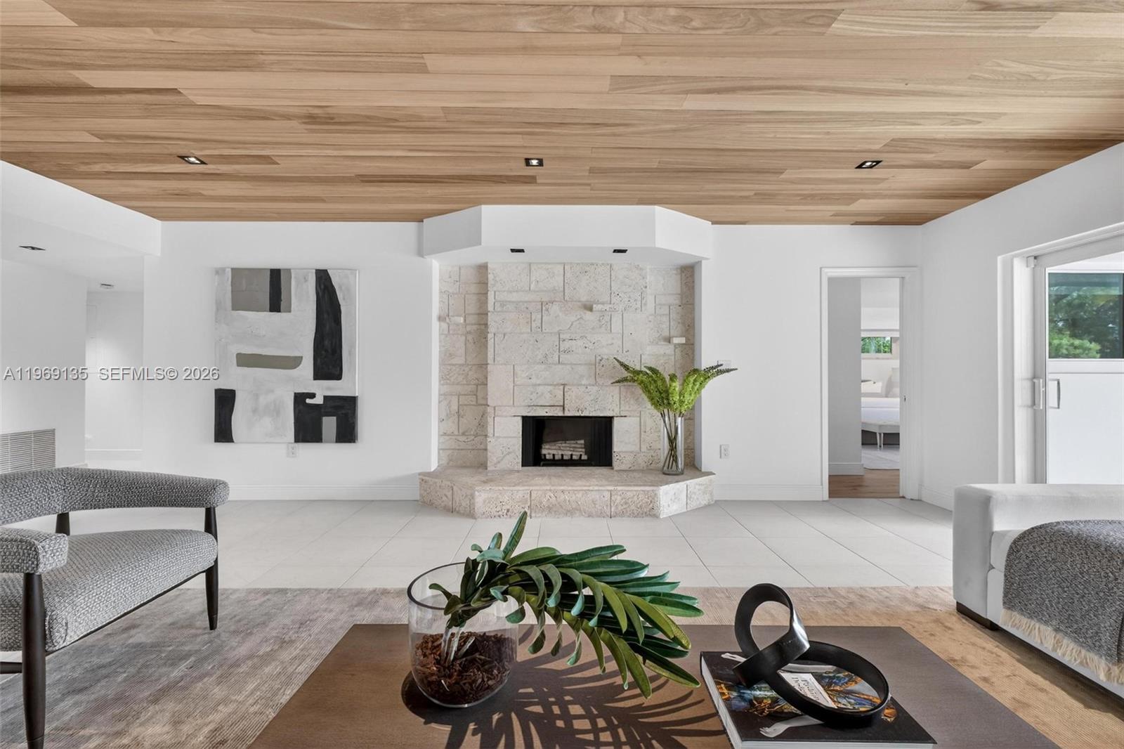 CORAL BAY SEC C - Residential