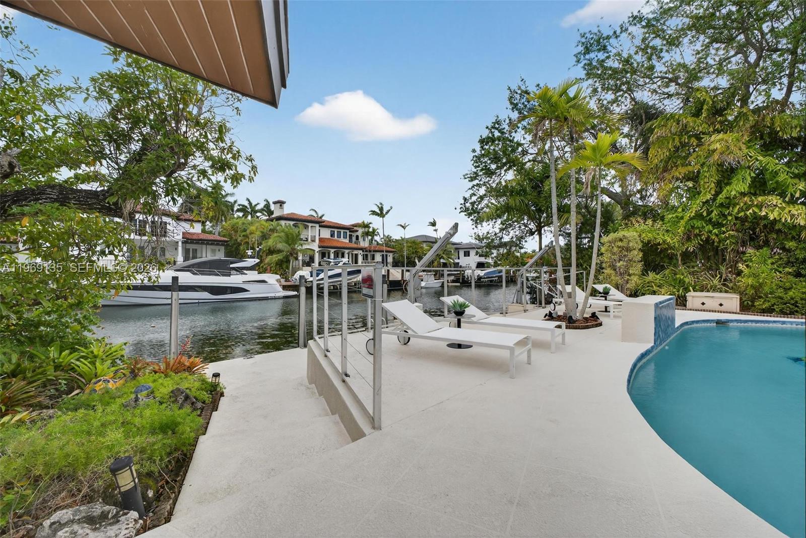 CORAL BAY SEC C - Residential