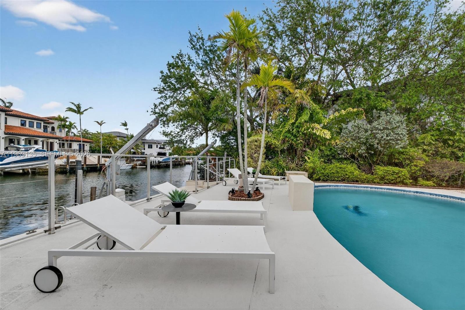 CORAL BAY SEC C - Residential