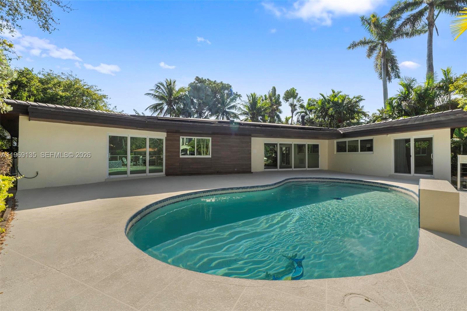 CORAL BAY SEC C - Residential