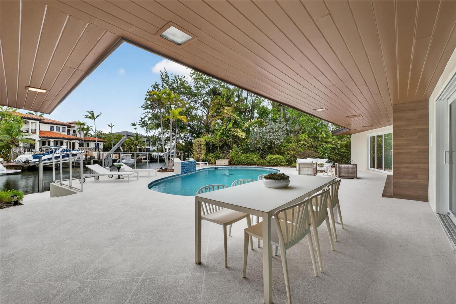 CORAL BAY SEC C - Residential