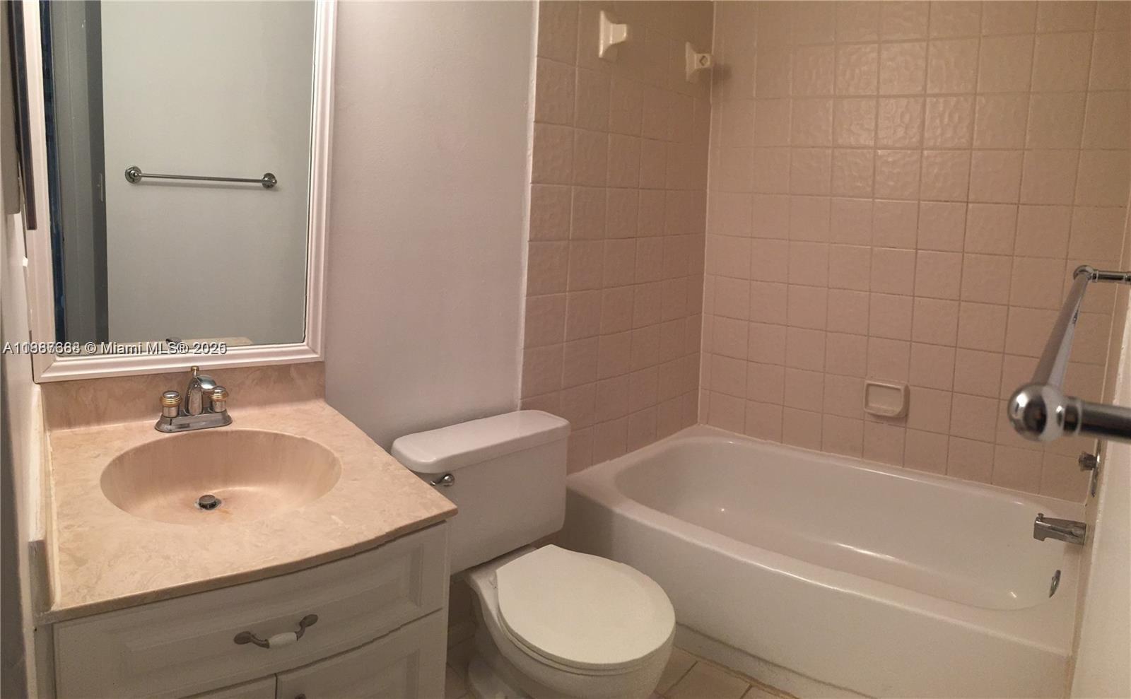 VERABELLA FALLS CONDO - Residential Lease