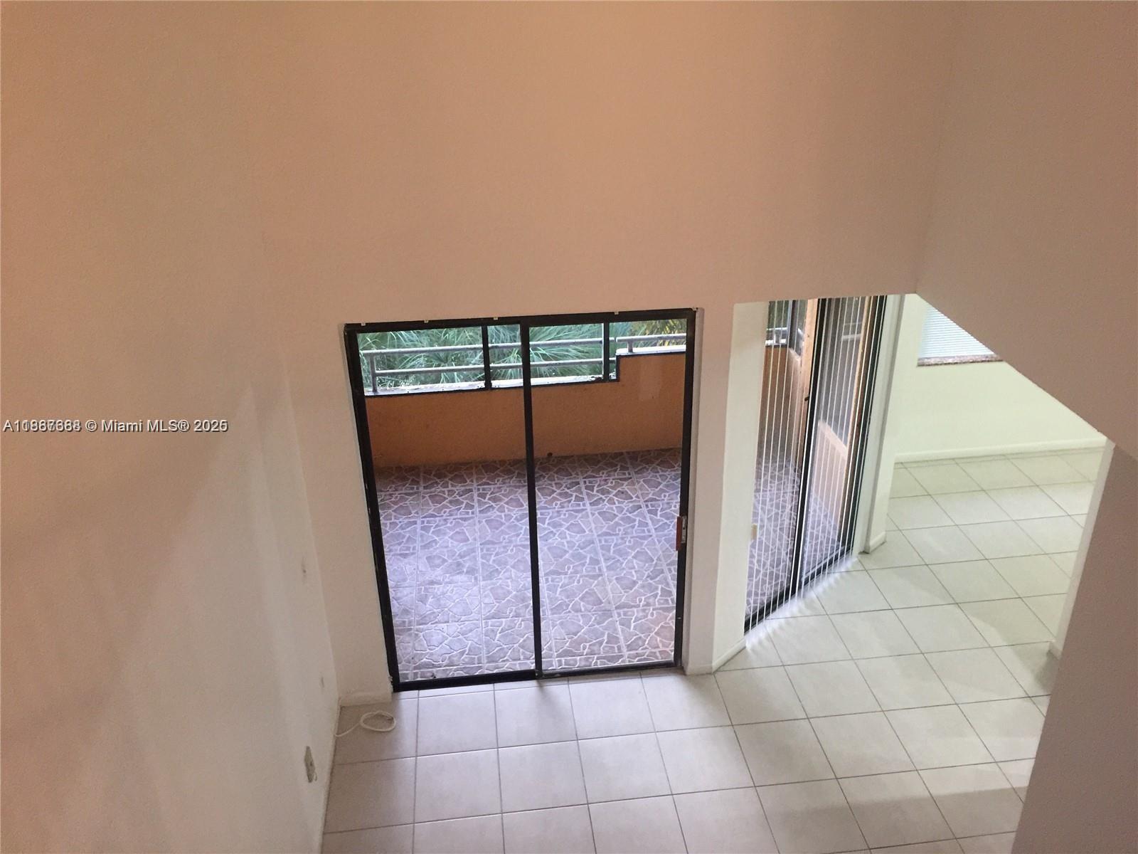 VERABELLA FALLS CONDO - Residential Lease
